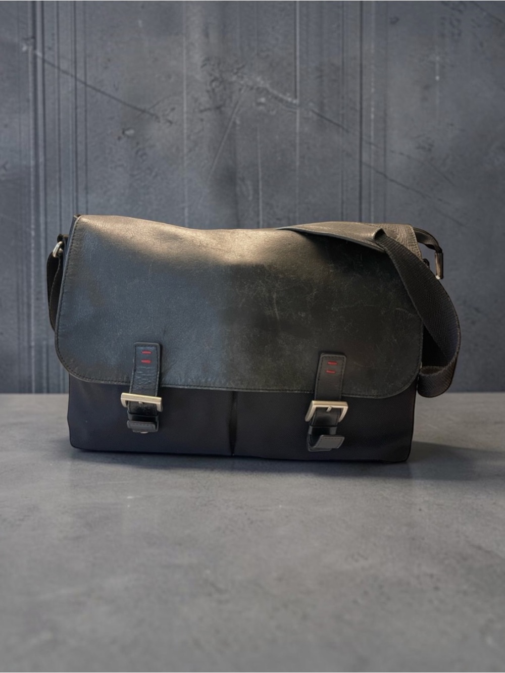 JACK GEORGES Leather
Nylon Messenger Bag
Black